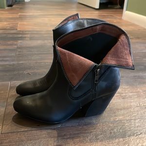 Kelsi Dagger Booties 6.5